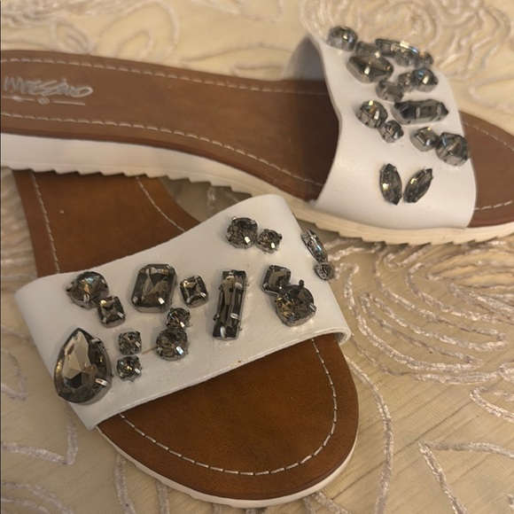 Embellished White Slide Sandals - Picture 3 of 6